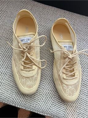 Jimmy Choo shoes 7.5 never been worn